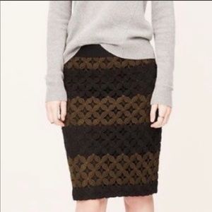 Ann Taylor Loft Skirt Fitted Pencil Crochet Size 4